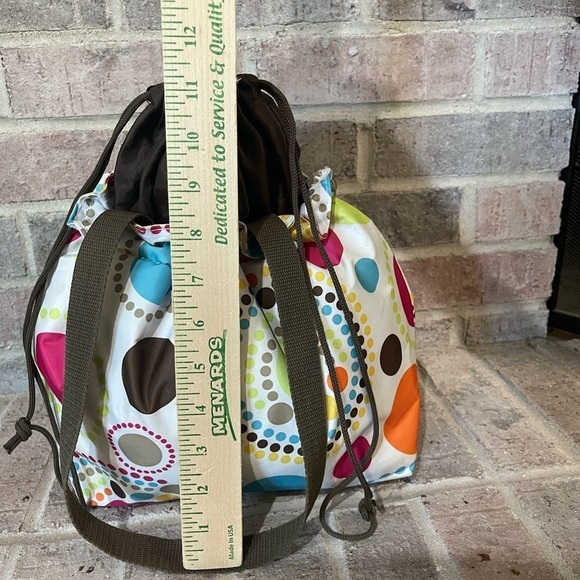 Thirty-One - Picture 3 of 9